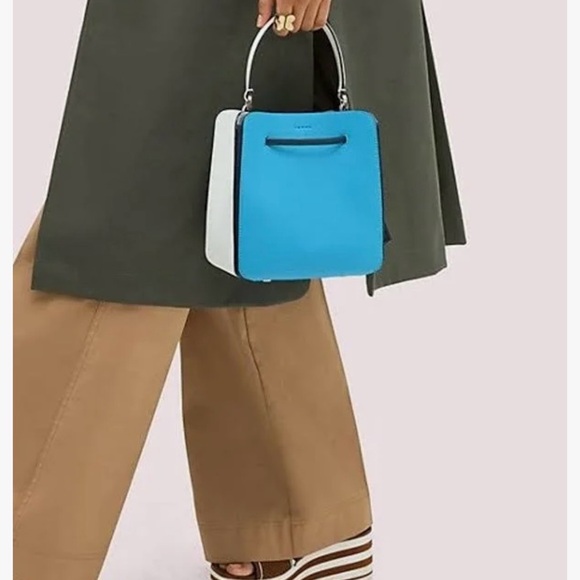 kate spade Handbags - Kate Spade Busy Small Bucket Bag Oceanside